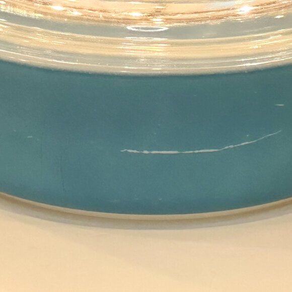 Vintage turquoise Pyrex #471 Cinderella Round Casserole Dish with Lid 470-C - Picture 6 of 6